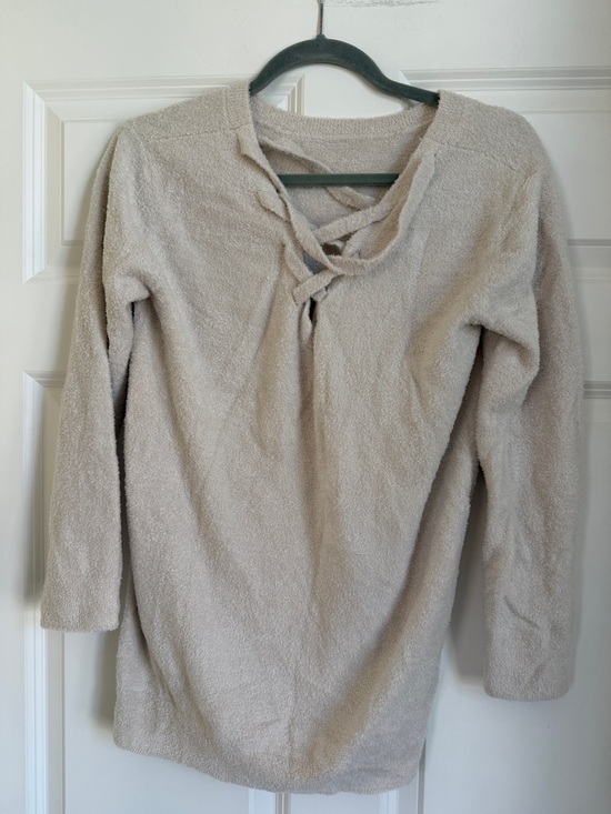 Barefoot Dreams Sweaters - Barefoot Dreams Plush Lace-Up Hoodie in Cream